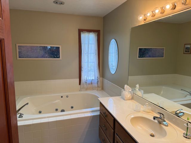 12369 Coral Court, Plymouth, IN 46563