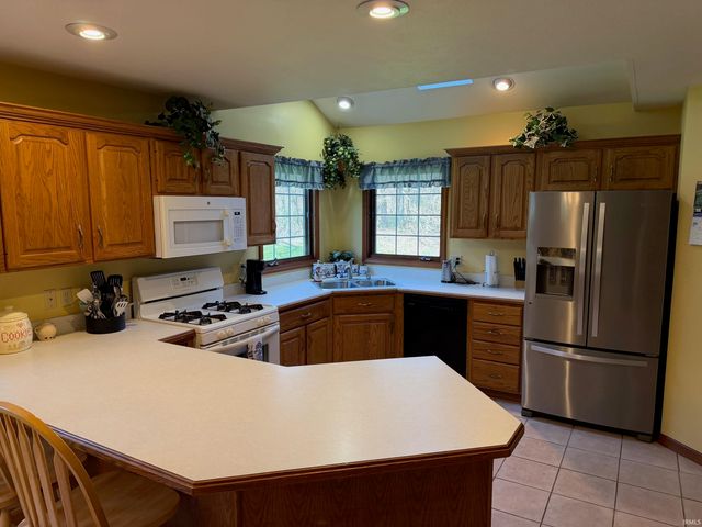 12369 Coral Court, Plymouth, IN 46563