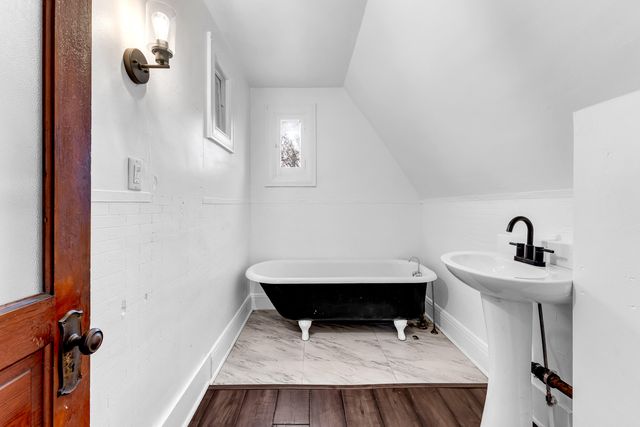 110 Post Avenue, Battle Creek City, MI 49014