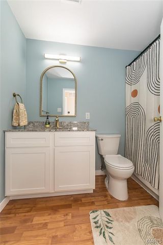 12104 Fleetwood Place, Maryland Heights, MO 63043
