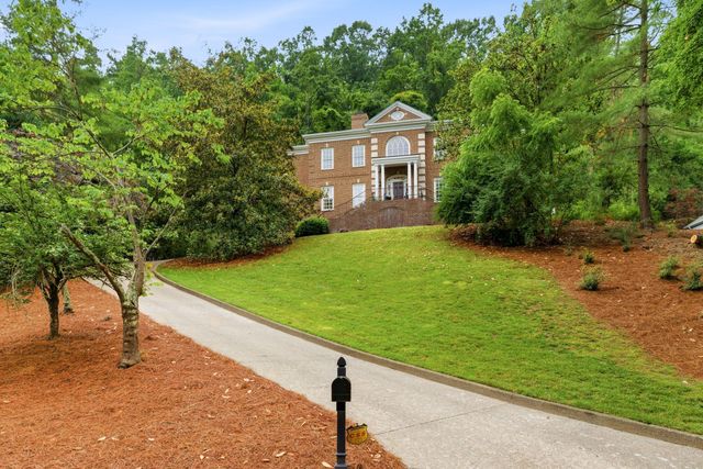 55 Annandale, Nashville, TN 37215