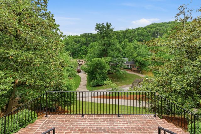 55 Annandale, Nashville, TN 37215