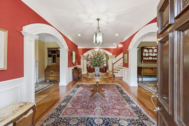 55 Annandale, Nashville, TN 37215