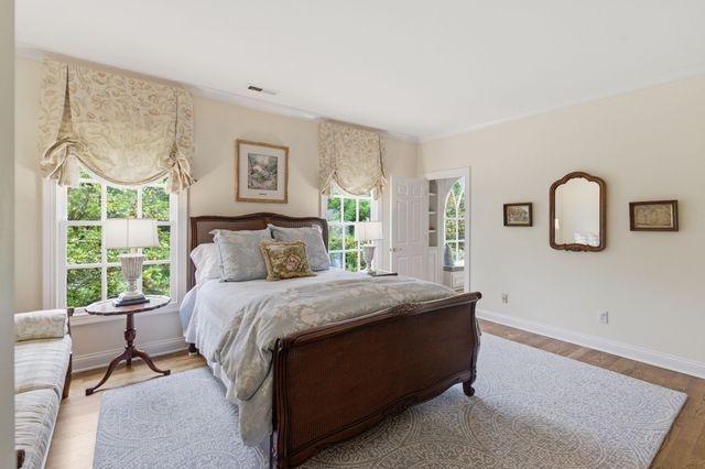 55 Annandale, Nashville, TN 37215