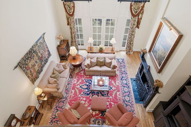 55 Annandale, Nashville, TN 37215