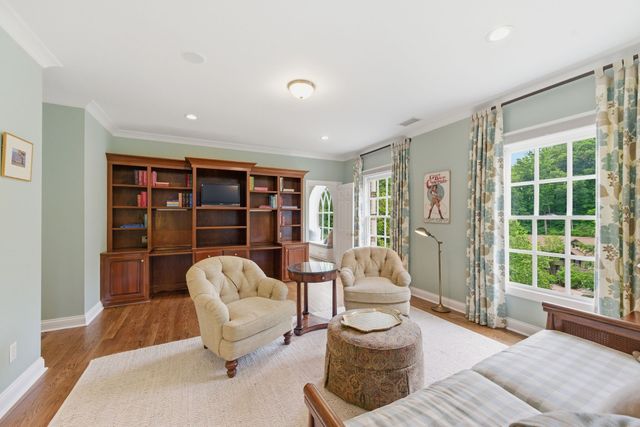 55 Annandale, Nashville, TN 37215