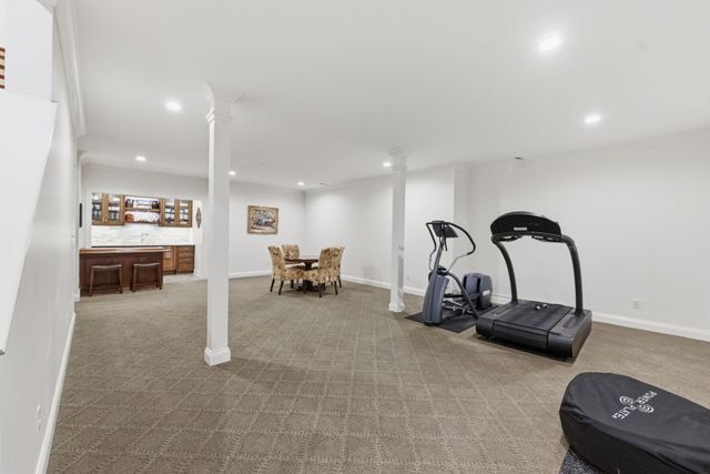 55 Annandale, Nashville, TN 37215