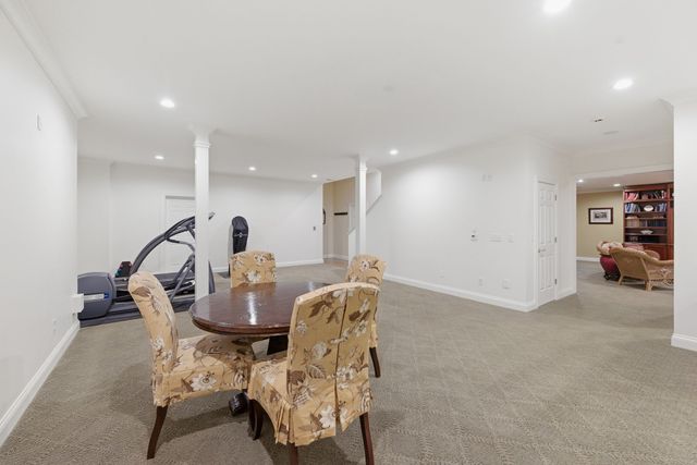 55 Annandale, Nashville, TN 37215
