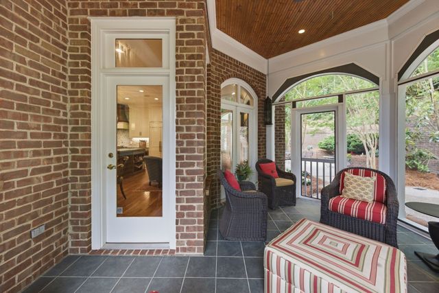 55 Annandale, Nashville, TN 37215