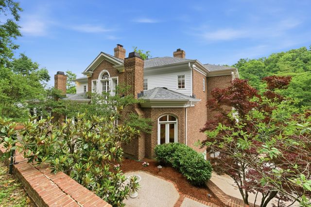 55 Annandale, Nashville, TN 37215
