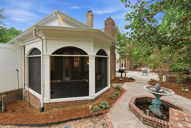 55 Annandale, Nashville, TN 37215