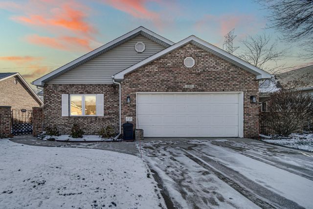 237 Azalea Drive, Hobart, IN 46342