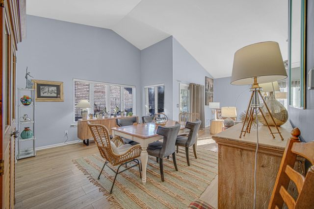 237 Azalea Drive, Hobart, IN 46342