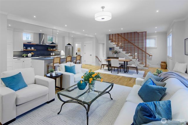 509 Groos Lane NE, Bainbridge Island, WA 98110