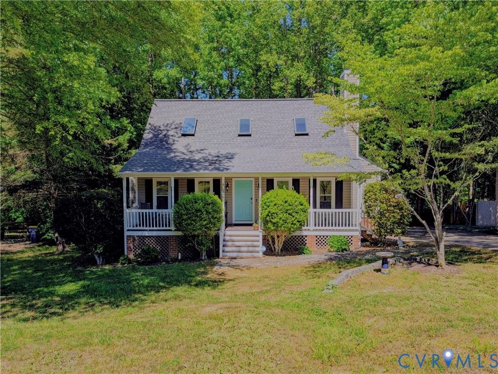 7531 Secretariat Dr, Midlothian, VA 23112