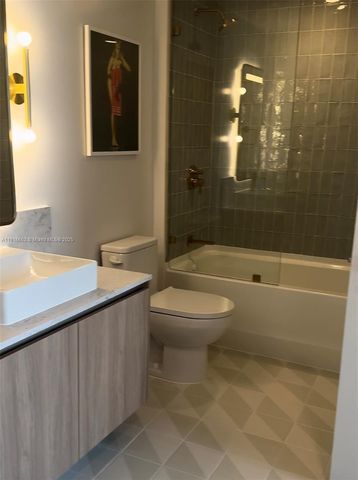 159 NE 6th St 4713, Miami, FL 33132