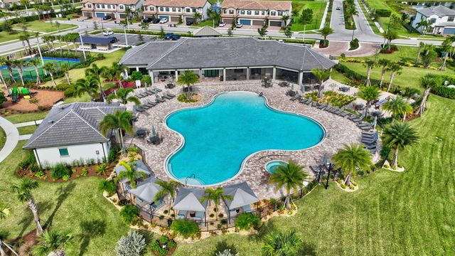 8347 Cadre Noir Road, Lake Worth, FL 33467