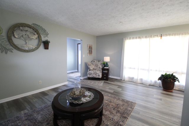 1525 Greenbrier Drive, Huntington, WV 25704