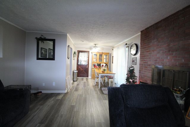 1525 Greenbrier Drive, Huntington, WV 25704