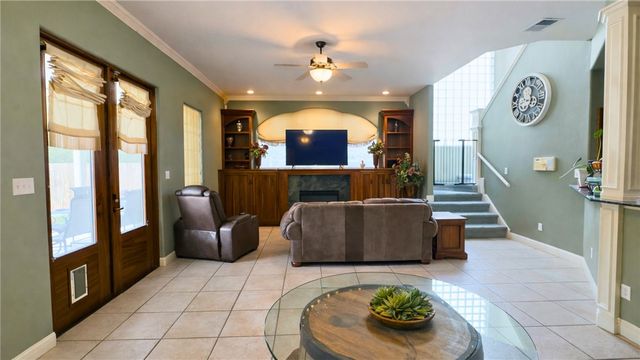 7906 Valtourmanche Dr, Corpus Christi, TX 78414