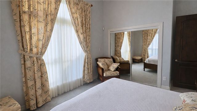 7906 Valtourmanche Dr, Corpus Christi, TX 78414