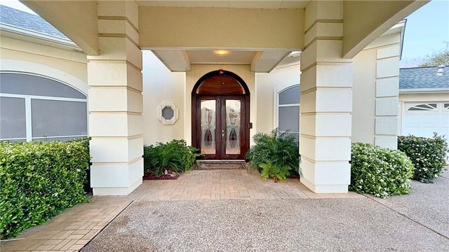 7906 Valtourmanche Dr, Corpus Christi, TX 78414