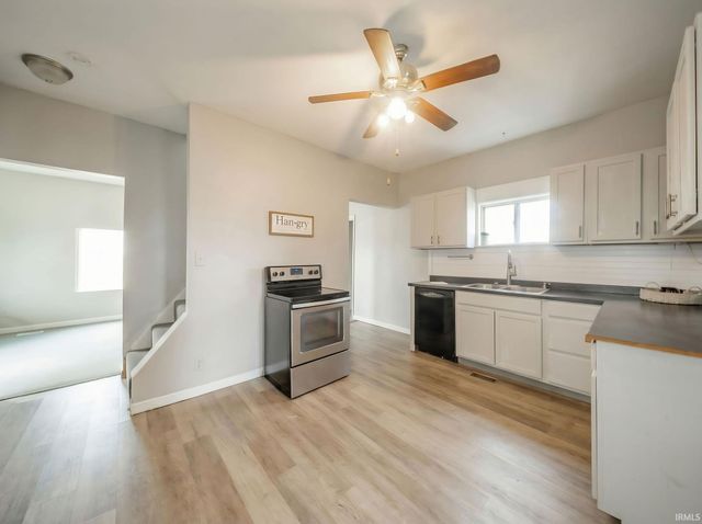 5694 E US Highway 36, Mooreland, IN 47360