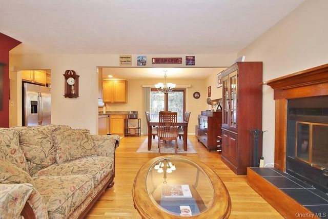 48 Pershing Avenue, Ossining, NY 10562