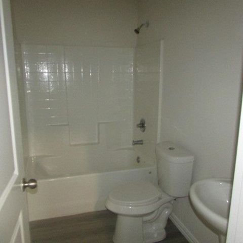 1214 Beaumont St, Longview, TX 75602