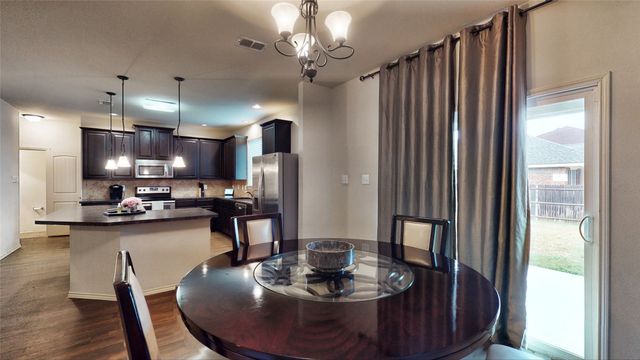 8657 Star Thistle Drive, Fort Worth, TX 76179