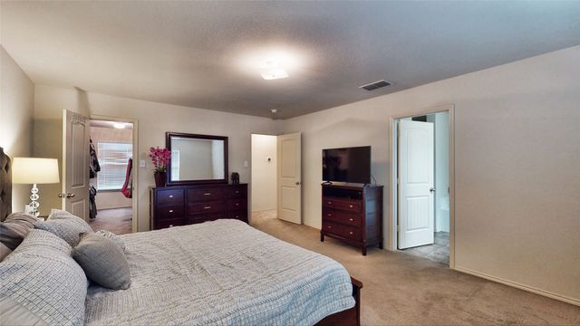 8657 Star Thistle Drive, Fort Worth, TX 76179