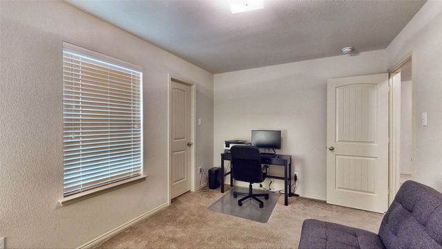 8657 Star Thistle Drive, Fort Worth, TX 76179