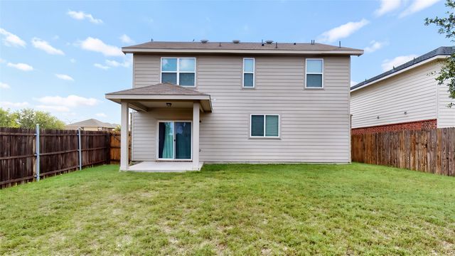 8657 Star Thistle Drive, Fort Worth, TX 76179