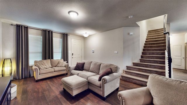 8657 Star Thistle Drive, Fort Worth, TX 76179