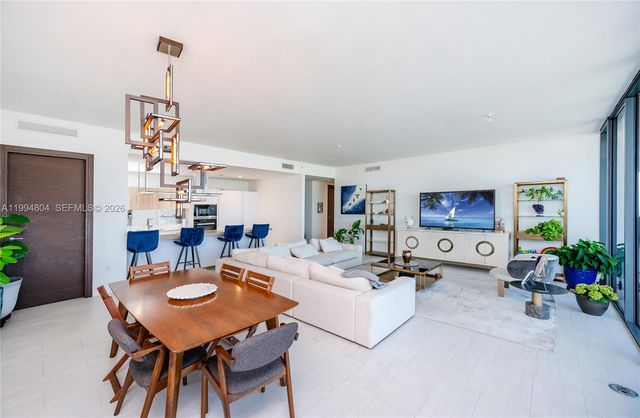 1000 Brickell Plz PH5004, Miami, FL 33131