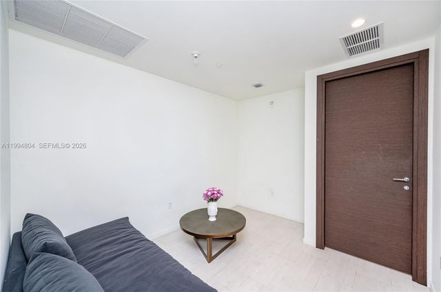 1000 Brickell Plz PH5004, Miami, FL 33131