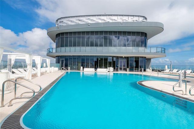 1000 Brickell Plz PH5004, Miami, FL 33131