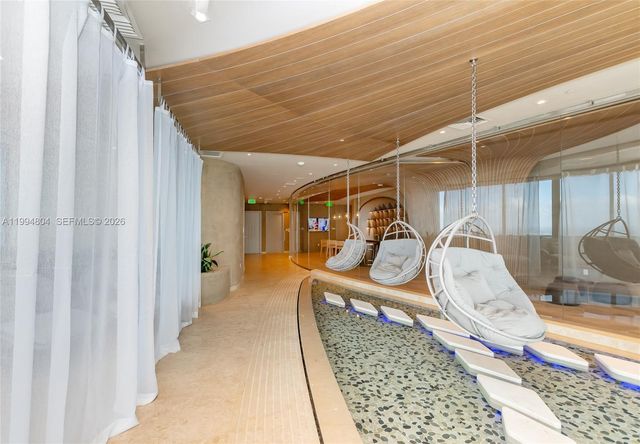 1000 Brickell Plz PH5004, Miami, FL 33131