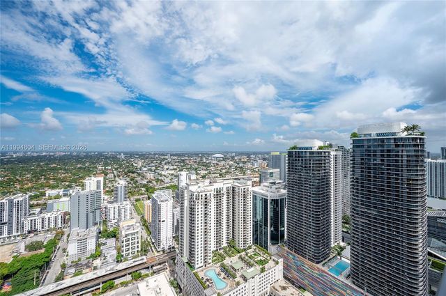 1000 Brickell Plz PH5004, Miami, FL 33131