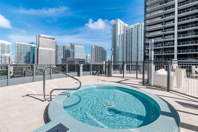 1000 Brickell Plz PH5004, Miami, FL 33131