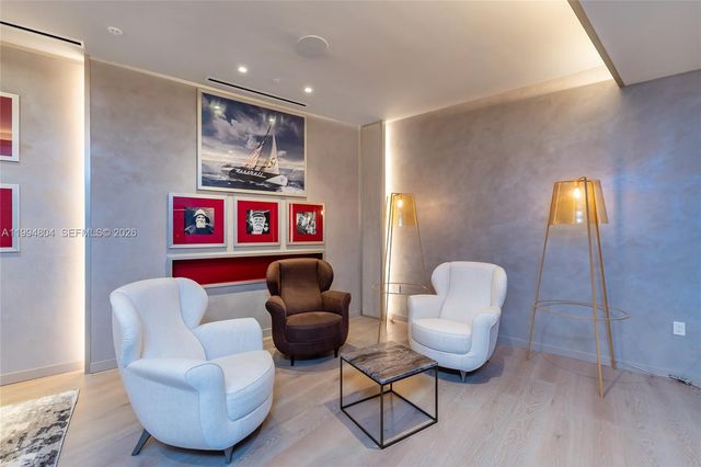 1000 Brickell Plz PH5004, Miami, FL 33131