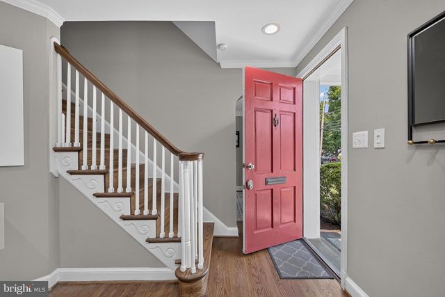 212 NORMANDY DR, Silver Spring, MD 20901