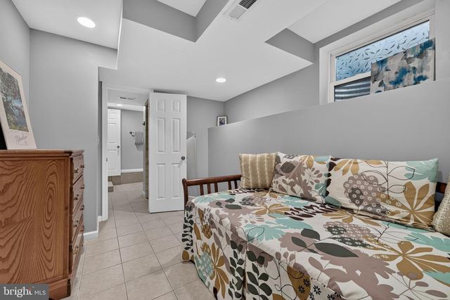 212 NORMANDY DR, Silver Spring, MD 20901
