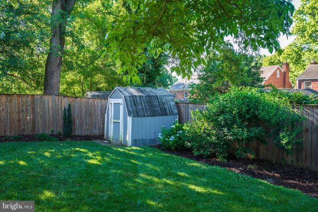 212 NORMANDY DR, Silver Spring, MD 20901