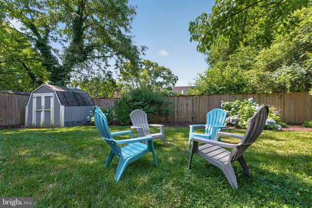 212 NORMANDY DR, Silver Spring, MD 20901