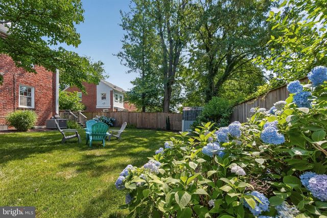 212 NORMANDY DR, Silver Spring, MD 20901