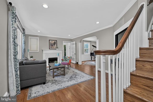 212 NORMANDY DR, Silver Spring, MD 20901