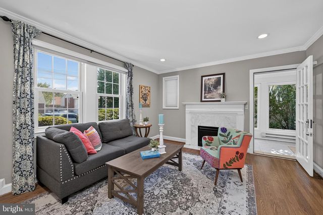 212 NORMANDY DR, Silver Spring, MD 20901