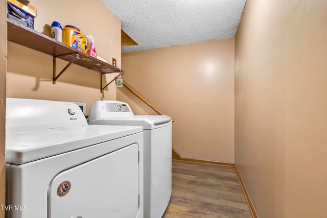321 Winding Road, Bristol, TN 37620
