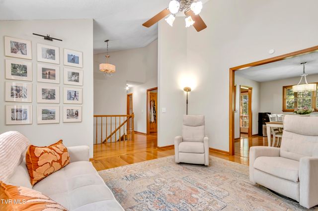 321 Winding Road, Bristol, TN 37620